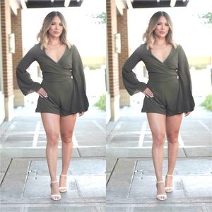Day Dream Bell Sleeve Romper